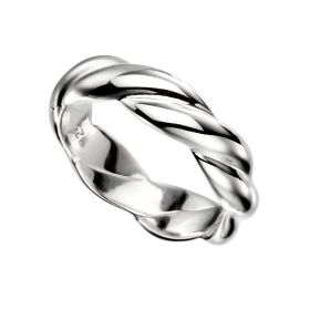 Twisted Band Ring